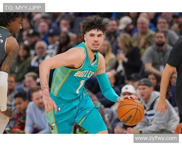 雄鹿主帅鲍德温宣布球队正式签下自由球员史蒂文森：重磅签约引领新赛季梦想